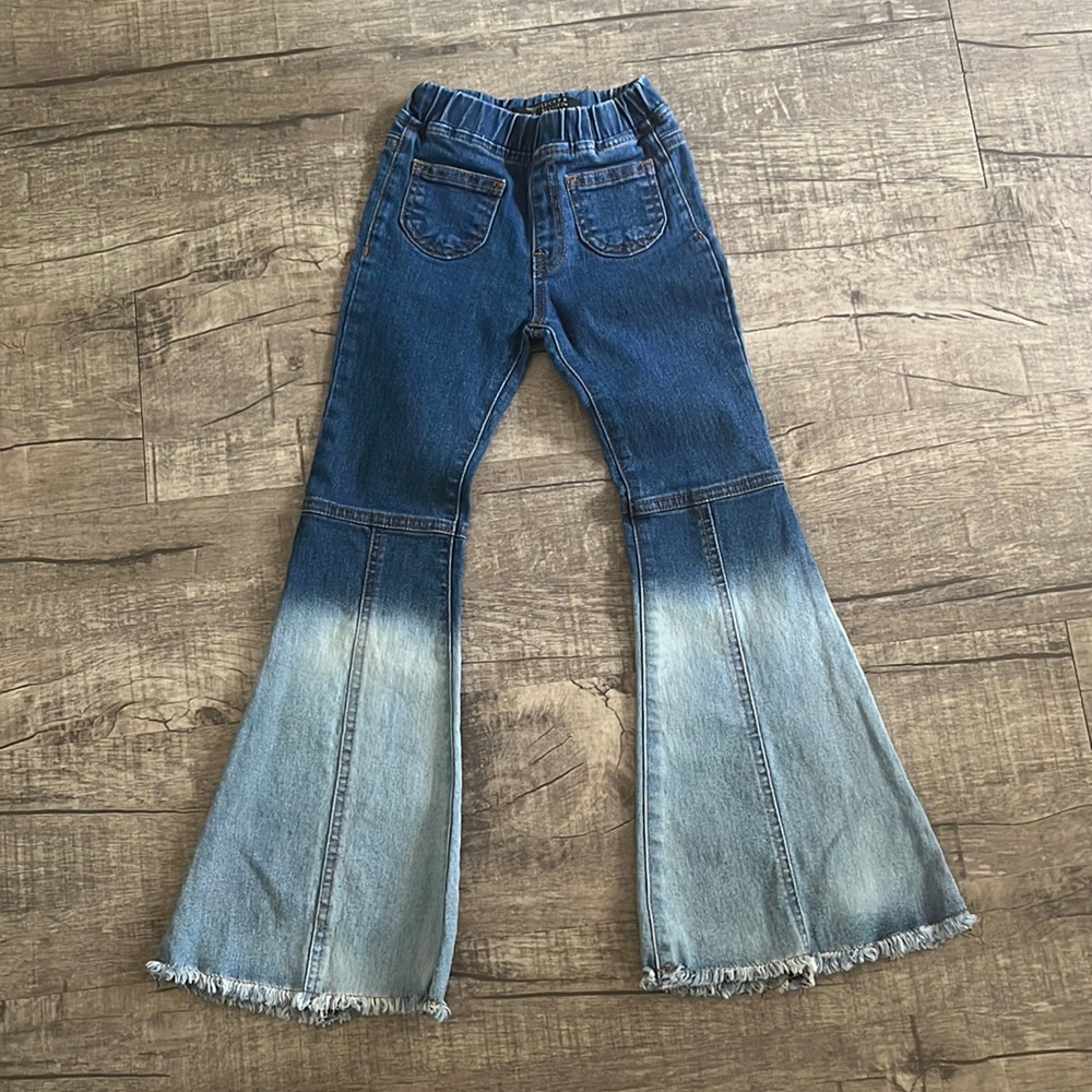 Two tone flare jeans